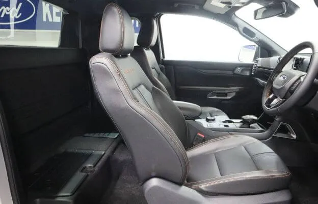 ford-ranger-super-cab-wildtrak-interior