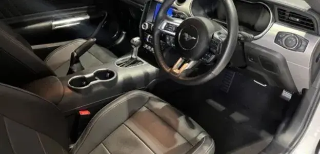 2023-ford-mustang-gt-interior-cmh-kempster-ford-umhlanga