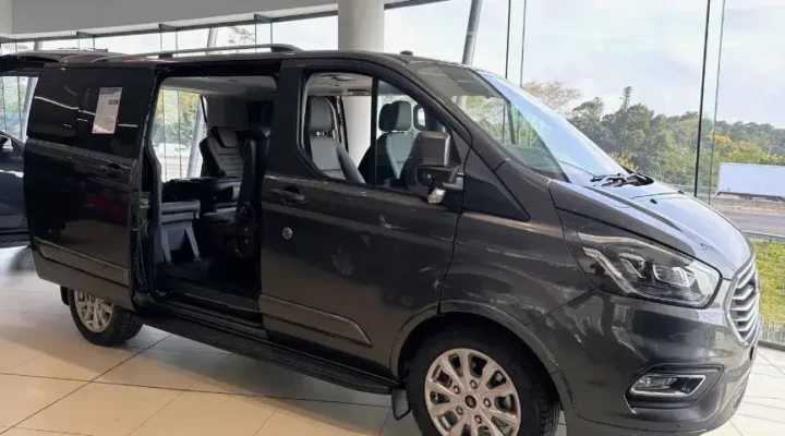 2023-ford-tourneo-custom-7-seater-bus-cmh-kempster-ford-umhlanga-ft