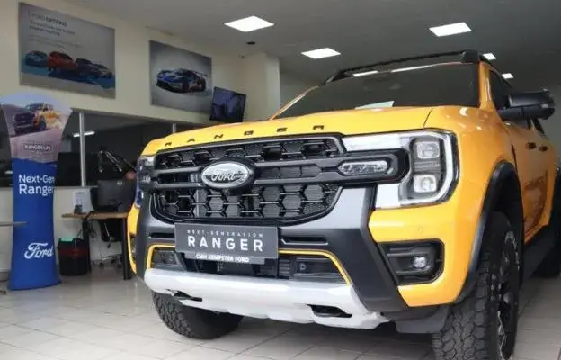 ford-ranger-special-edition-wildtrak-x-front-view