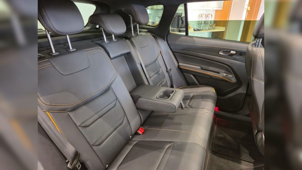 Ford Territoty Leater Backseat Interior