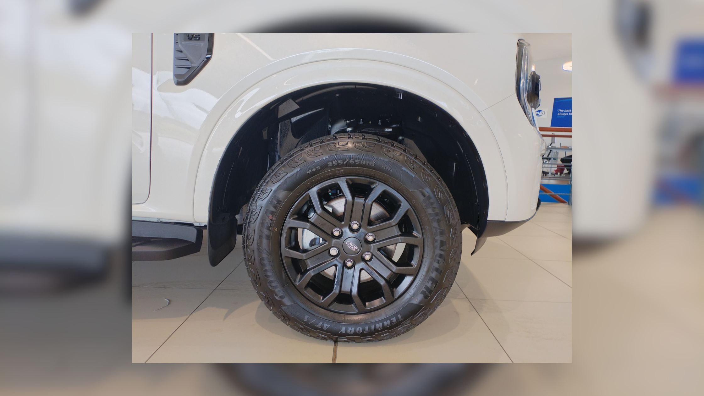 2026 Ford Everest 3.0L Sport 4WD 10AT Aloy Wheel