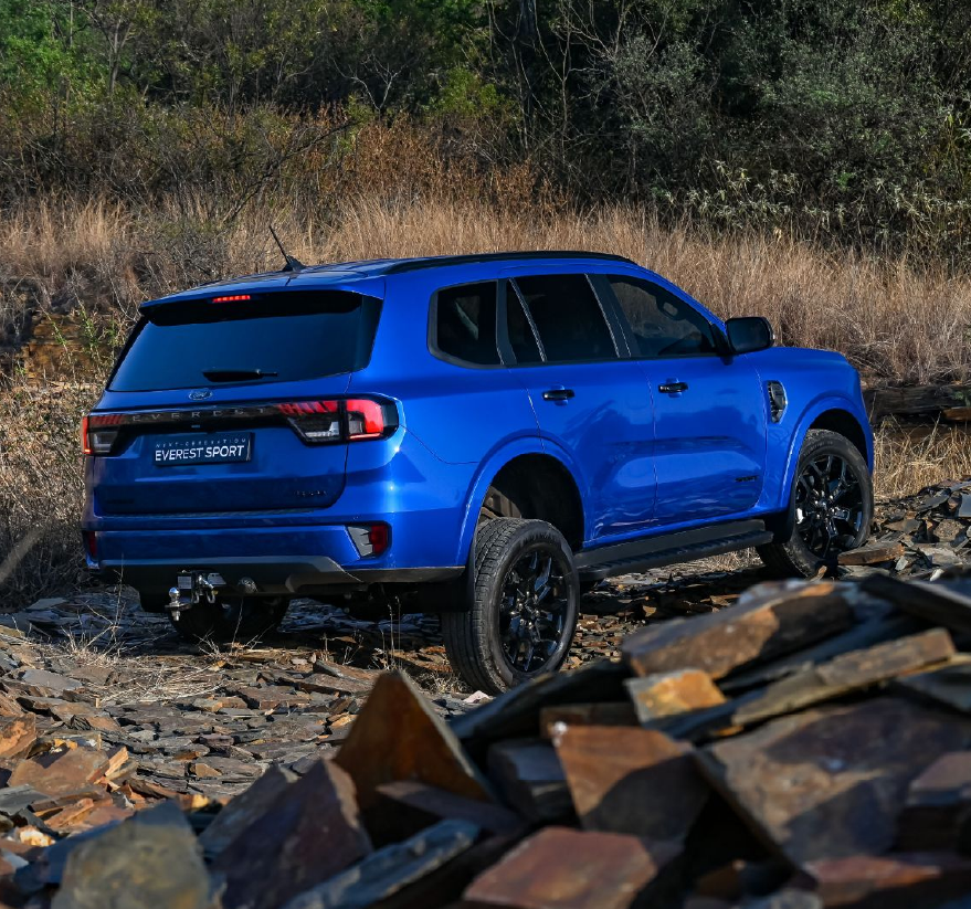 Effortless everyday connectivity - Ford Everest