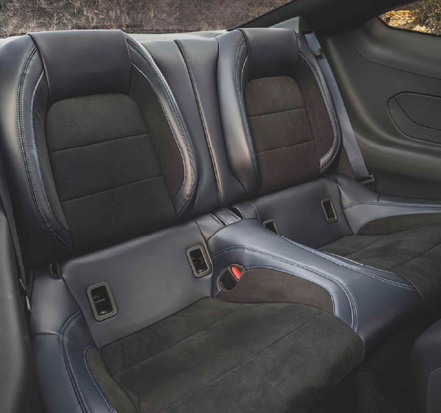 Seamless connectivity, built in - Ford Mustang